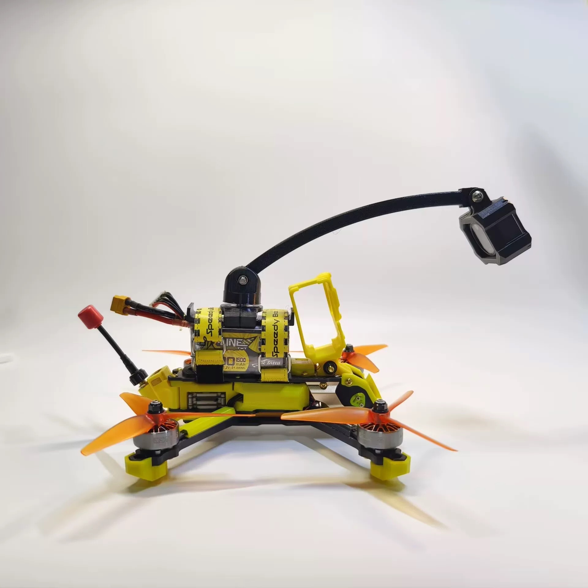 FPV Camera 360-Degree Rotating - đánh giá và giá Drone Camera Case